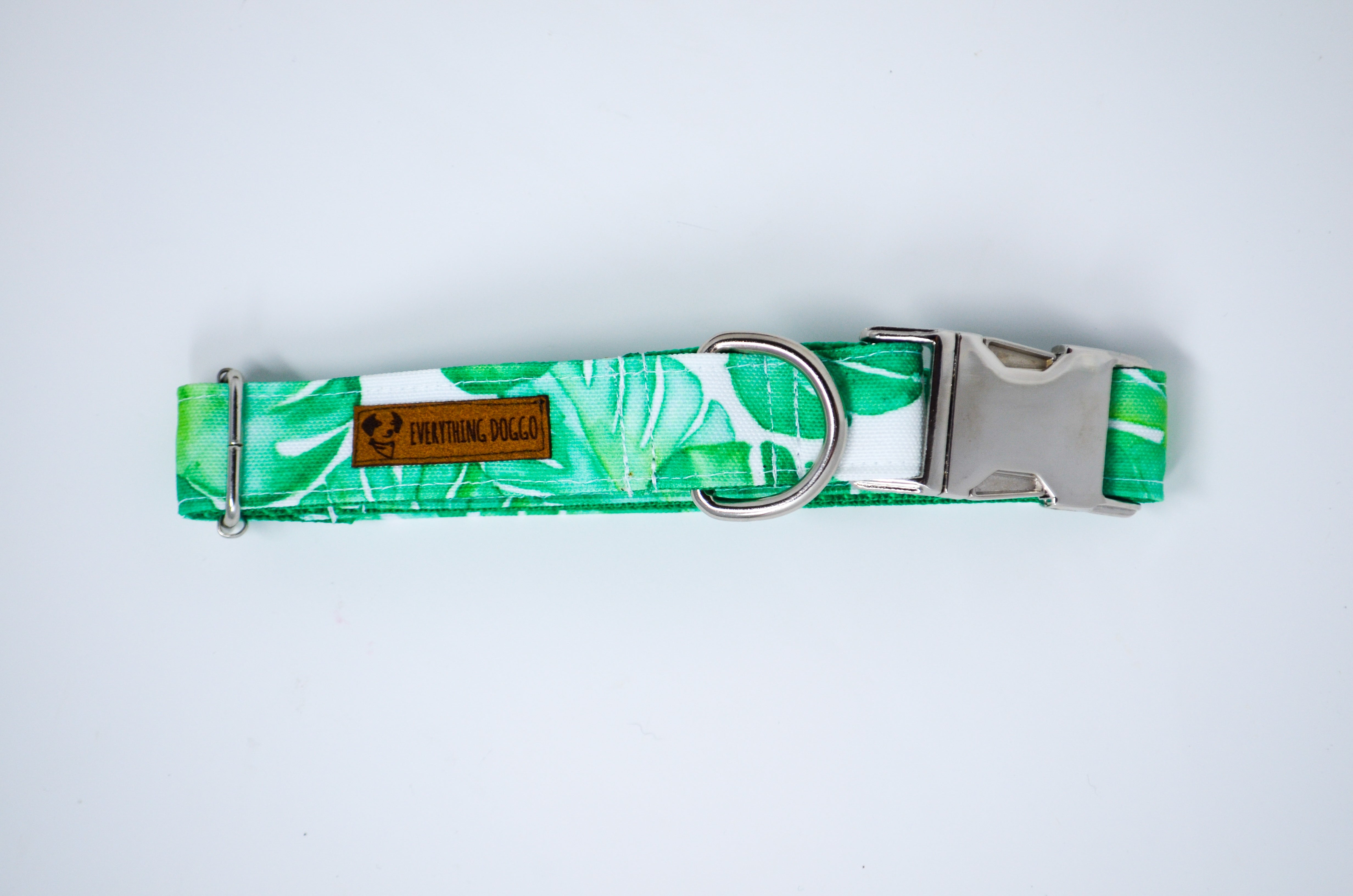 Monstera Eco Canvas Dog Collar